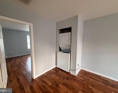 7 E Mill Road - Photo Thumbnail 10