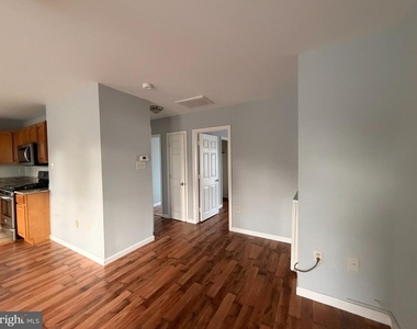 7 E Mill Road - Photo Thumbnail 3