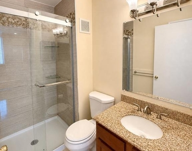 1605 Woodhollow Drive - Photo Thumbnail 22