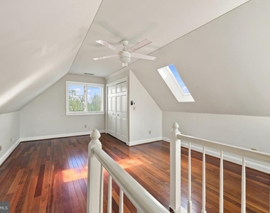 309 Blue Bay Road - Photo Thumbnail 32