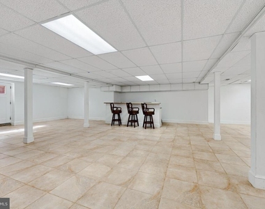 309 Blue Bay Road - Photo Thumbnail 35