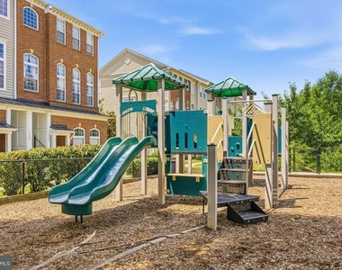 12352 Open View Lane - Photo Thumbnail 40
