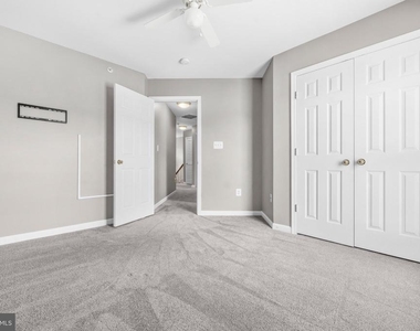 12352 Open View Lane - Photo Thumbnail 32