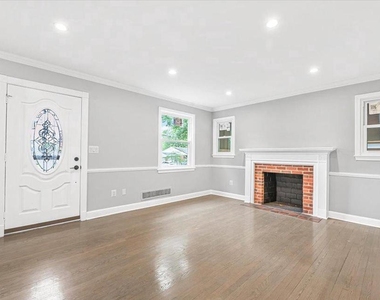 6902 21st Avenue - Photo Thumbnail 27