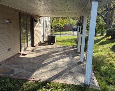 10315 Angora Drive - Photo Thumbnail 8