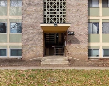 7328 Donnell Place - Photo Thumbnail 25