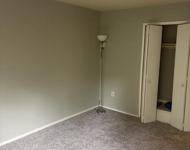 7328 Donnell Place - Photo Thumbnail 4