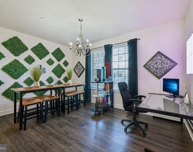 9123 Fox Stream Way - Photo Thumbnail 37