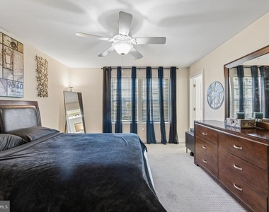 9123 Fox Stream Way - Photo Thumbnail 32
