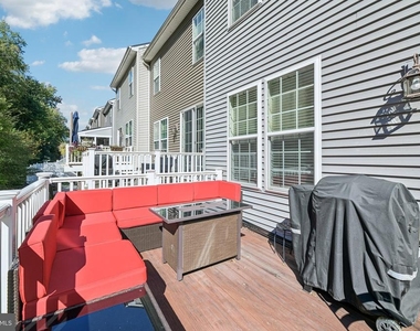9123 Fox Stream Way - Photo Thumbnail 51