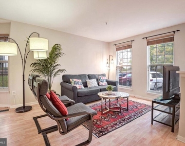 18806 Harmony Woods Lane - Photo Thumbnail 3