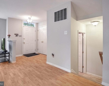 18806 Harmony Woods Lane - Photo Thumbnail 6