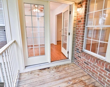 13110 Briarcliff Terrace - Photo Thumbnail 11