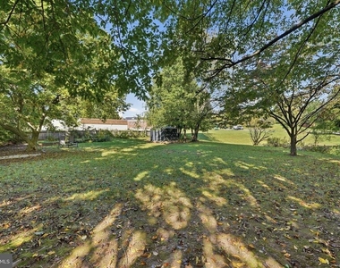 26015 Woodfield Road - Photo Thumbnail 47