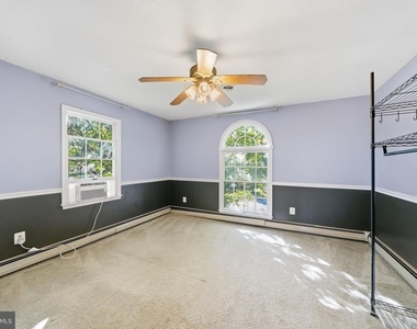 26015 Woodfield Road - Photo Thumbnail 30