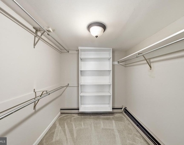 26015 Woodfield Road - Photo Thumbnail 29