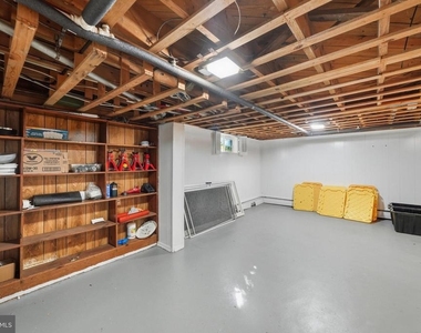 26015 Woodfield Road - Photo Thumbnail 36