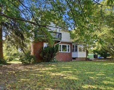 26015 Woodfield Road - Photo Thumbnail 46