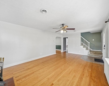 26015 Woodfield Road - Photo Thumbnail 6