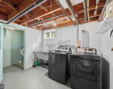 26015 Woodfield Road - Photo Thumbnail 37