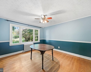 26015 Woodfield Road - Photo Thumbnail 7