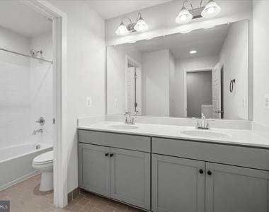 12715 Vuillard Street - Photo Thumbnail 15