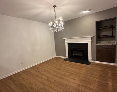 10702 Kings Riding Way - Photo Thumbnail 11