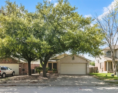 15204 Drusillas Dr - Photo Thumbnail 1