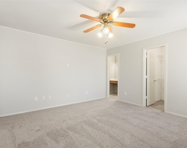 15204 Drusillas Dr - Photo Thumbnail 11