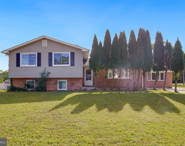 6 Kerwood Court - Photo Thumbnail 1