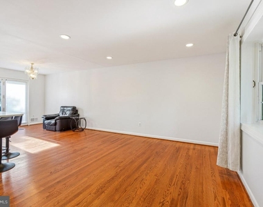 6 Kerwood Court - Photo Thumbnail 8