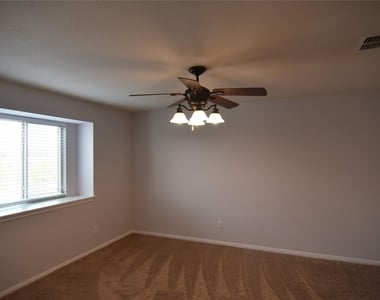 580 Nautical Loop - Photo Thumbnail 12