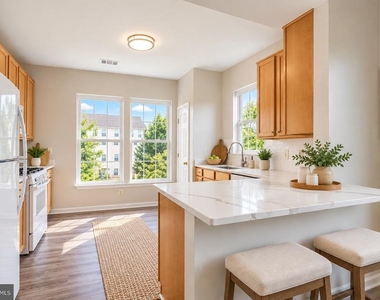 110 Watkins Pond Boulevard - Photo Thumbnail 7