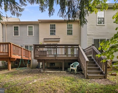 3529 Dartmoor Lane - Photo Thumbnail 27