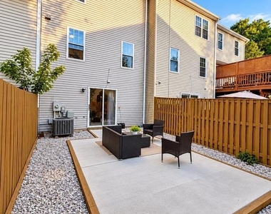 18814 Birdseye Drive - Photo Thumbnail 1