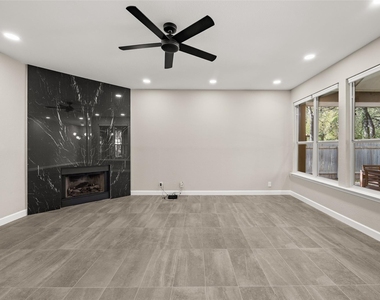 4117 Travis Country Cir - Photo Thumbnail 10