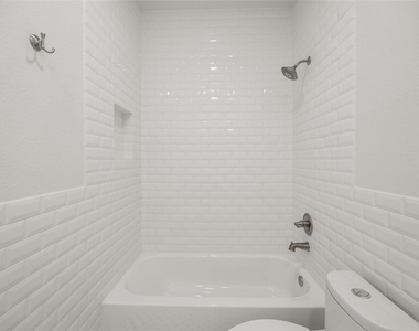 4117 Travis Country Cir - Photo Thumbnail 33
