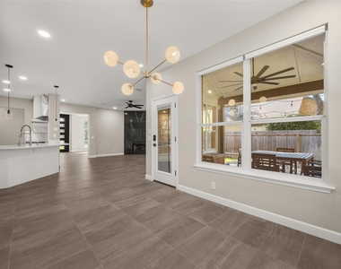 4117 Travis Country Cir - Photo Thumbnail 23