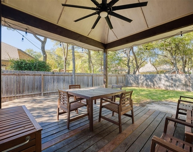 4117 Travis Country Cir - Photo Thumbnail 37