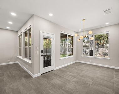 4117 Travis Country Cir - Photo Thumbnail 24