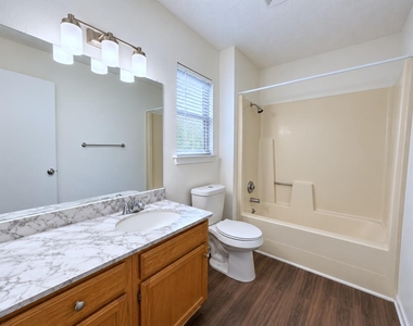2011 Kirksey Dr - Photo Thumbnail 10