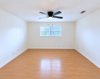 2011 Kirksey Dr - Photo Thumbnail 8