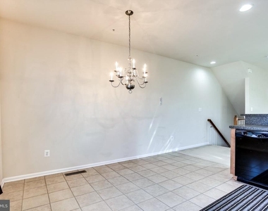 7125 Penny Lane - Photo Thumbnail 6