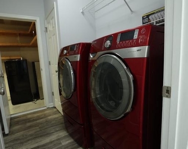 8115 Bethel Lane - Photo Thumbnail 14