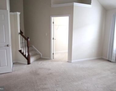 6713 Caleb Dorsey Square - Photo Thumbnail 20