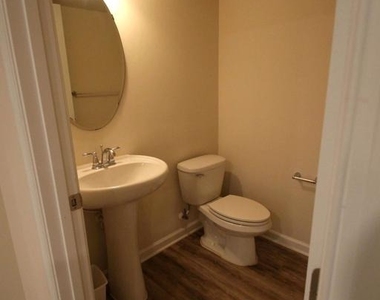 6713 Caleb Dorsey Square - Photo Thumbnail 2