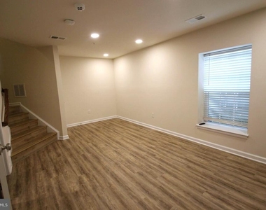6713 Caleb Dorsey Square - Photo Thumbnail 3