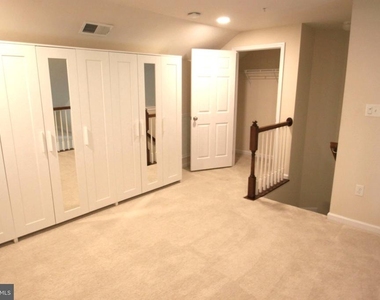 6713 Caleb Dorsey Square - Photo Thumbnail 15