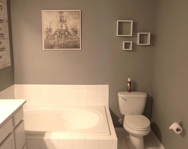 6713 Caleb Dorsey Square - Photo Thumbnail 14