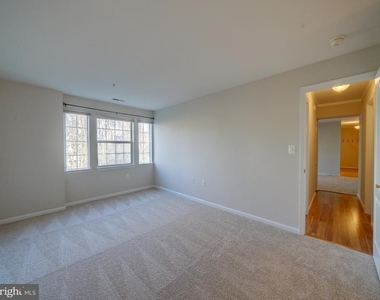 8513 Falls Run Road - Photo Thumbnail 21